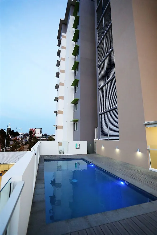 Central Kensington Apartments 4*, Townsville