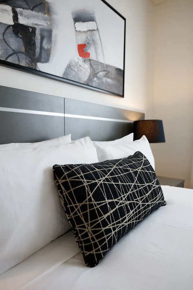 Central Kensington Apartments Aparthotel