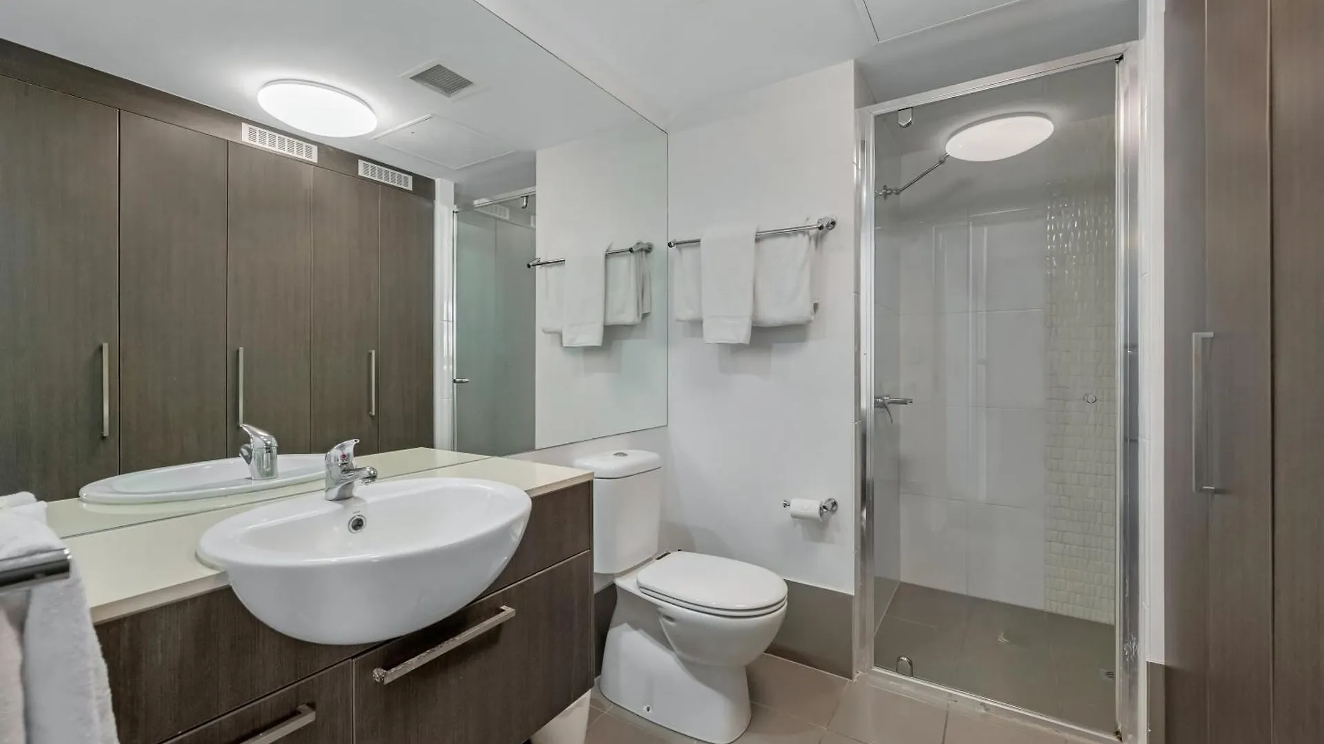 Central Kensington Apartments Townsville Aparthotel